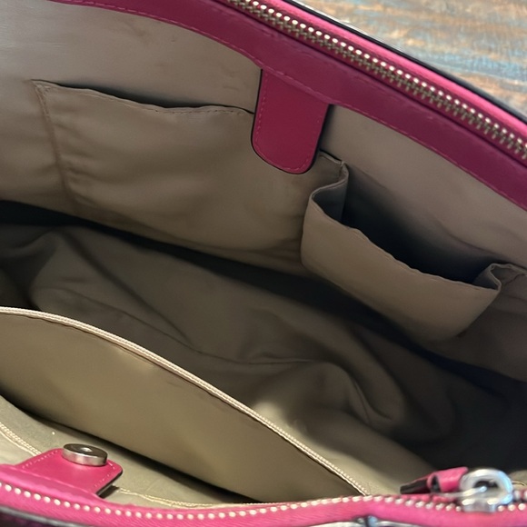 Coach Peyton Leather Jordan Double Zip Carryall - Picture 11 of 16